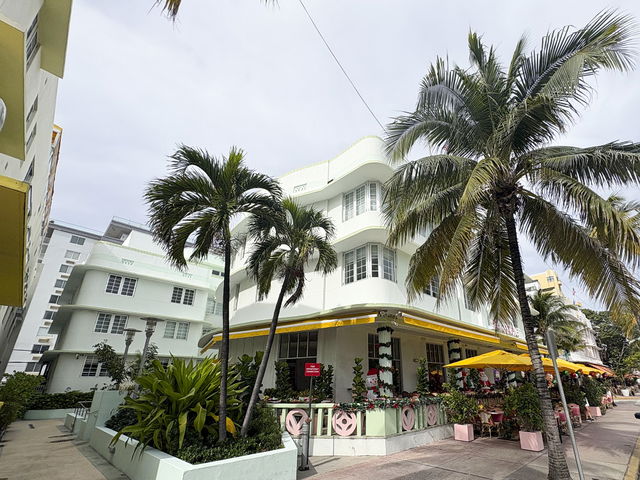 The Carlyle  photo 2